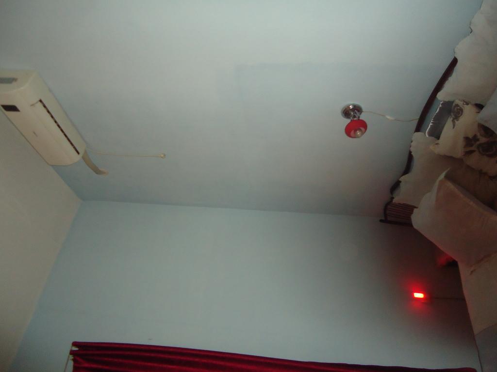 Guest House R&T Tbilisi Exterior photo